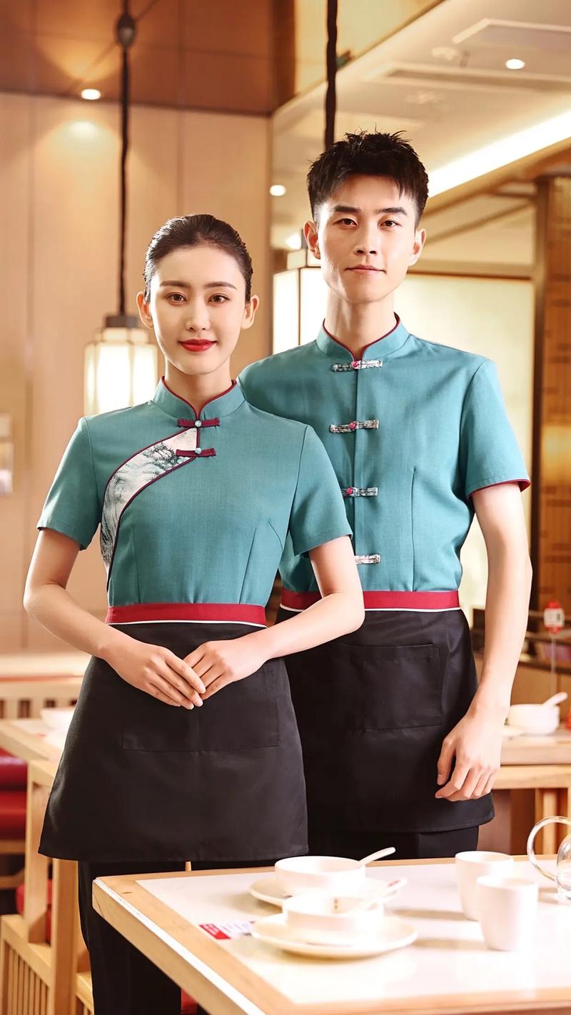 烟雨入梦，衣袂江南——温婉徽淮餐厅服务员工装设计赏析